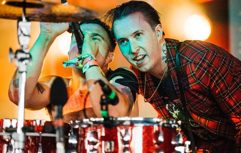 Slaves Glastonbury