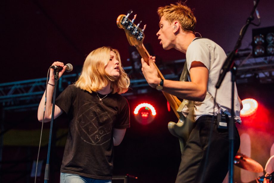 Rising Norwegian punks Sløtface killed it on The Pit stage