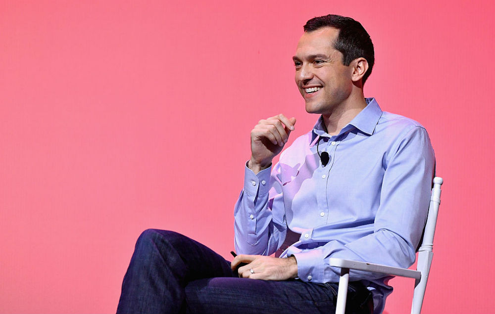 Airbnb bans white supremacists