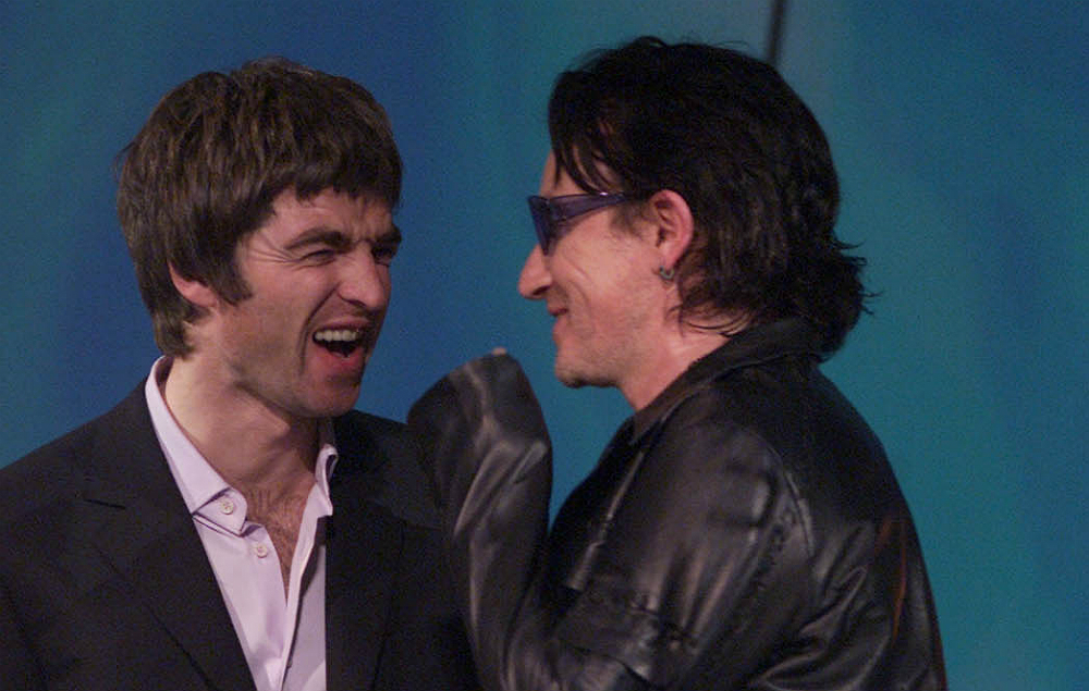 Noel Gallagher and Bono at the 2001 Brit Awards