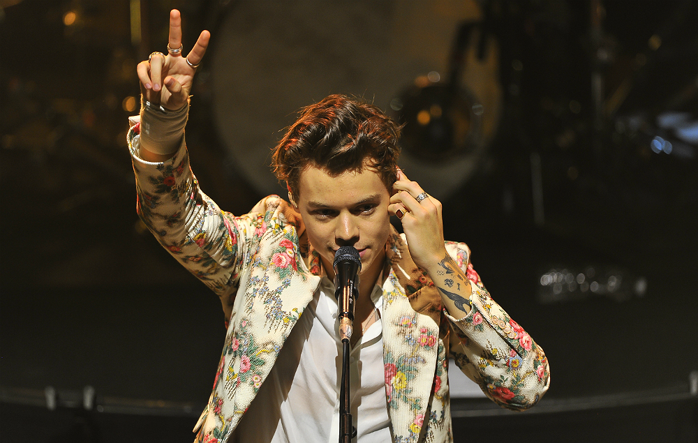 Harry Styles kicks off his solo world tour in San Francisco