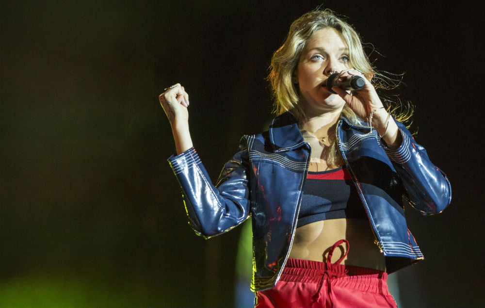 Tove Lo reveals NSFW artwork for new album 'Blue Lips 