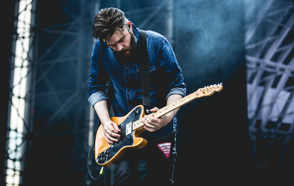 Justin Lockey live with Editors
