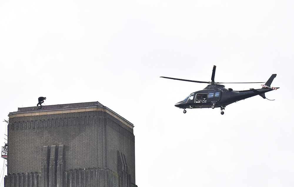 Tom Cruise on the Tate Modern
