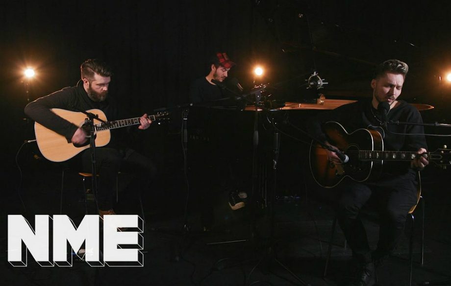 Editors perform 'Magazine' in the NME Basement
