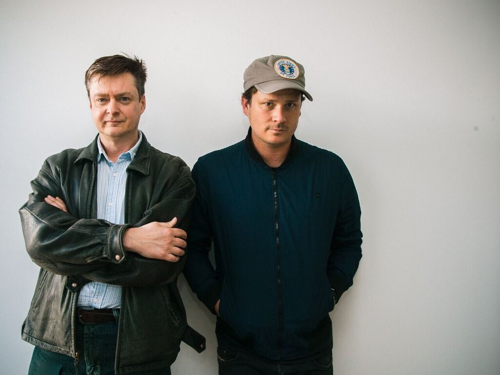 Tom DeLonge, A J Hartley