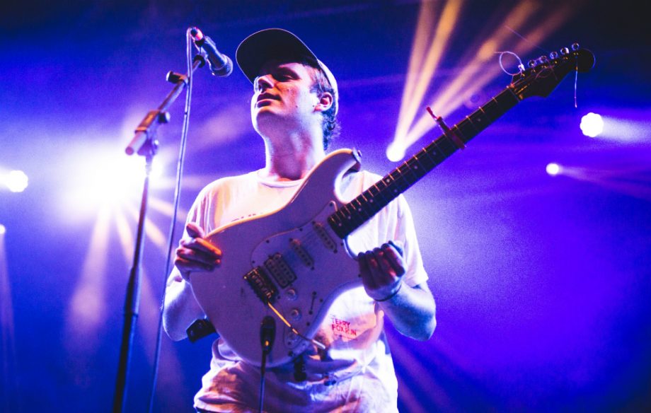 Mac DeMarco, live