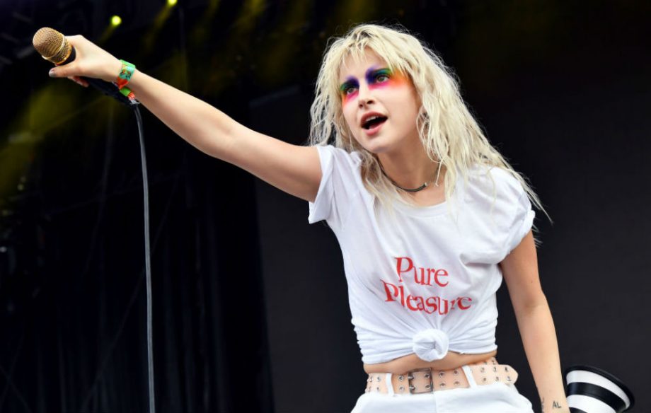 Are chad and hayley still dating my spouse