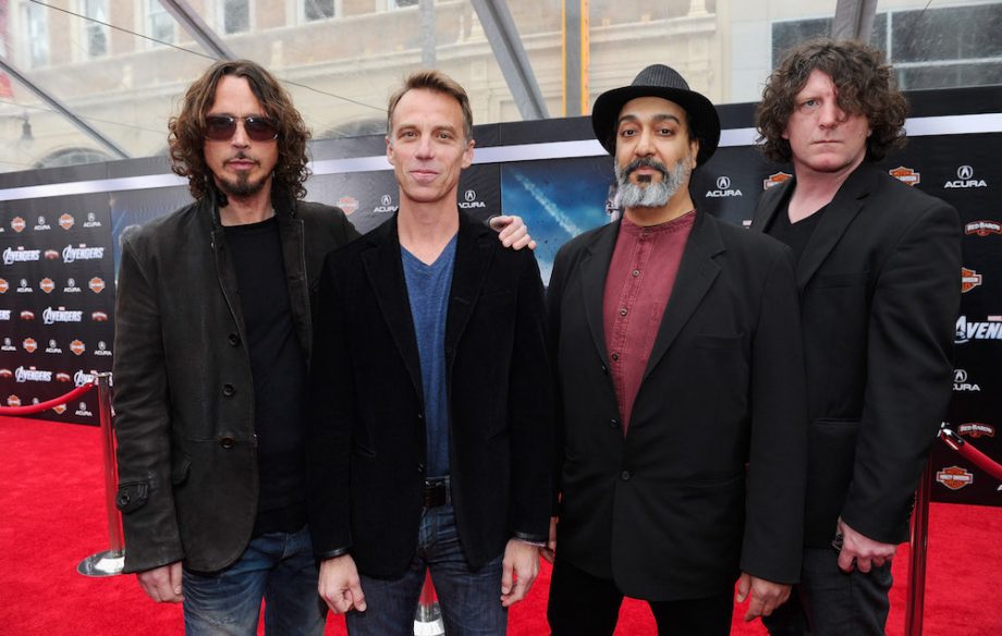 watch soundgarden members reunite