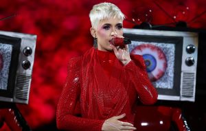 Katy Perry performs surprise acoustic set for fan with brain tumour
