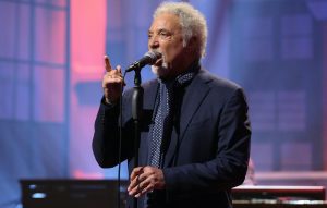 Tom Jones forced to cancel gig due to UK lightning storms