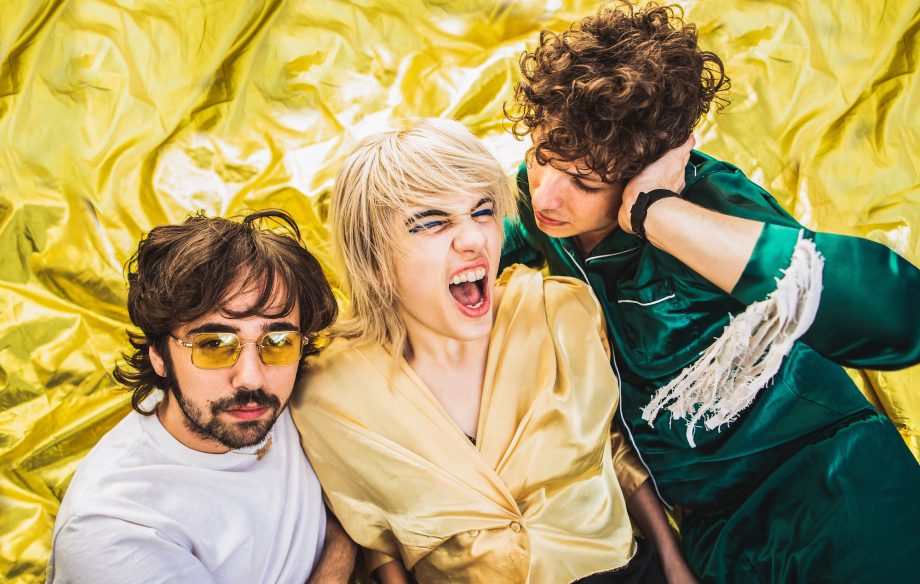 Sunflower Bean Reading