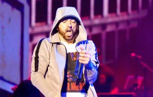 This bloke has absolutely nailed Eminem's rapping style in 2018