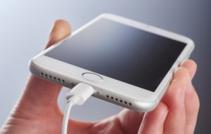 Apple no longer providing dongles with iPhones