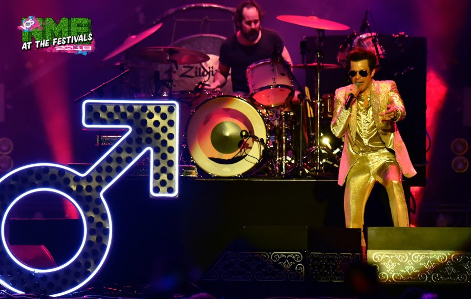 onstage outfits