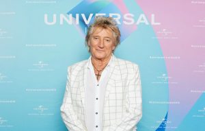 Rod Stewart announces UK tour dates for 2019