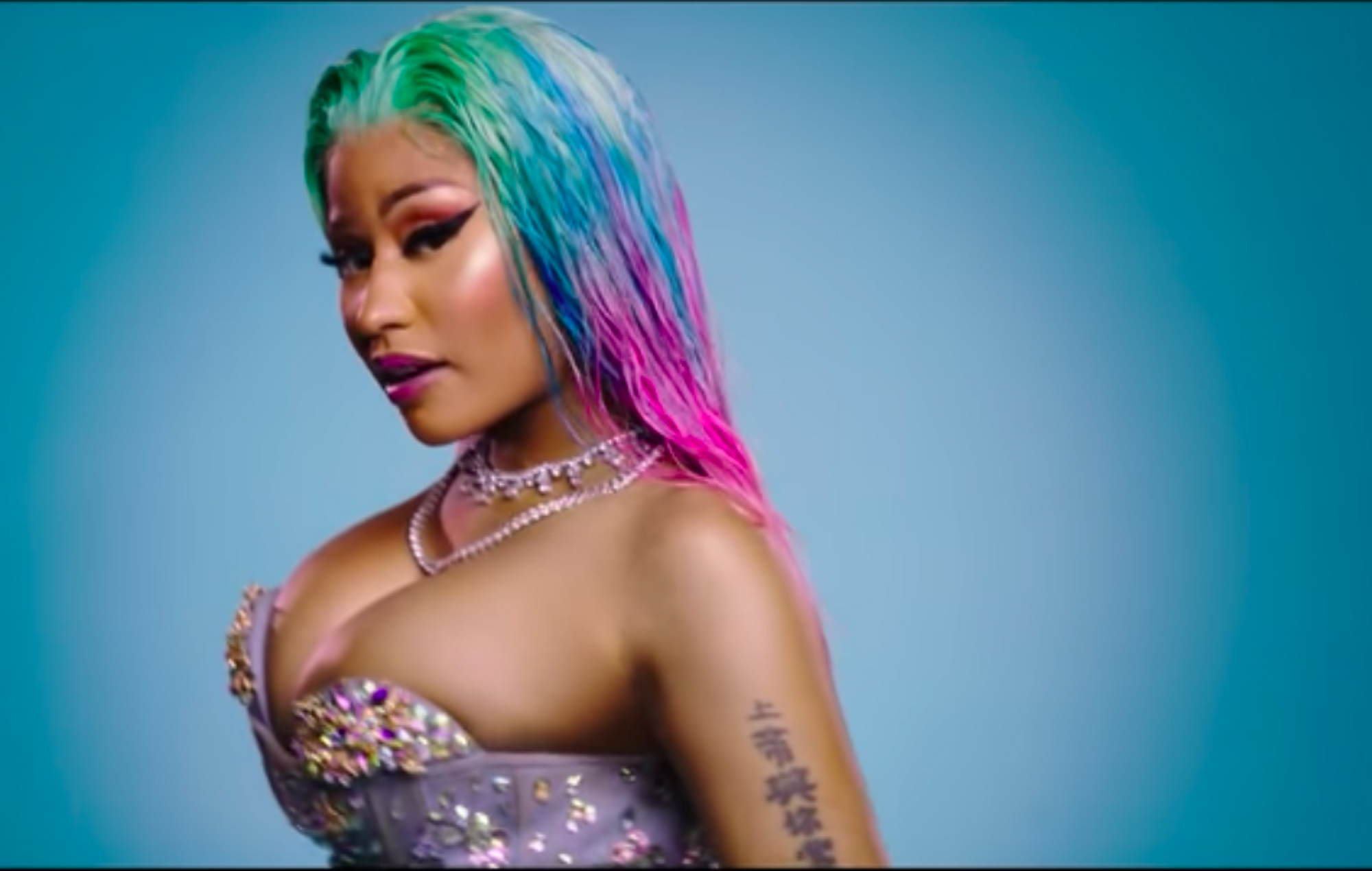 Nicki Minaj turns rappers into puppets for 'Barbie Dreams' video - NME