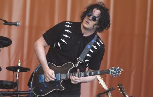 Jack White leads crowd in singing Polish birthday song to his mother