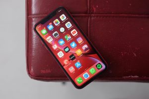 Here are some really cheap iPhone deals for Black Friday