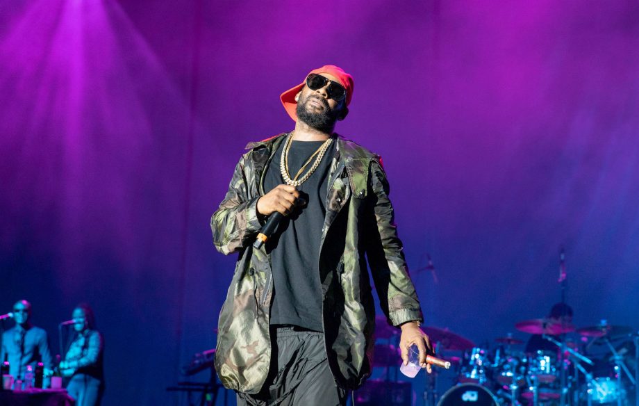 R Kelly