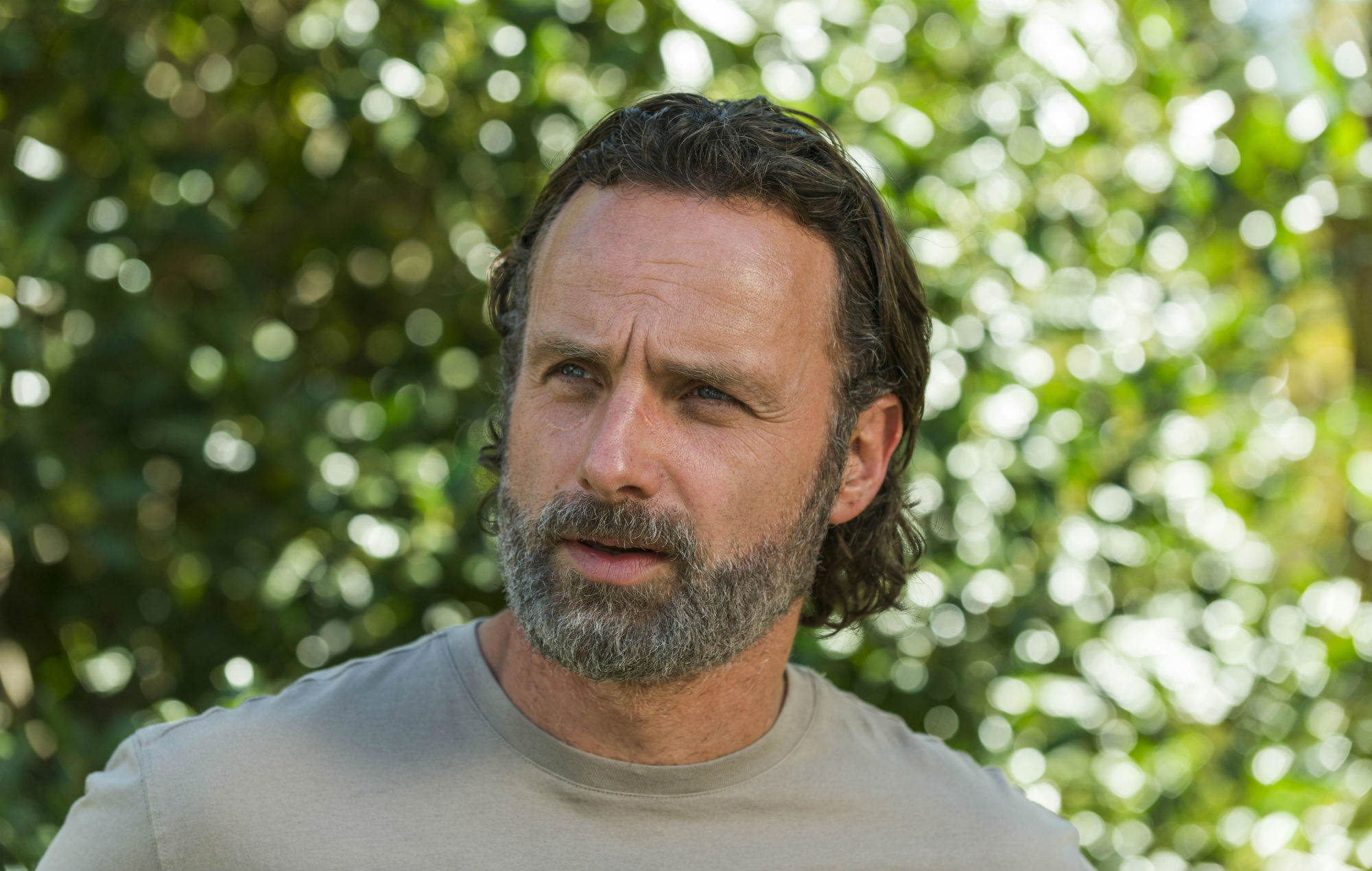 Andrew Lincoln to return to 'The Walking Dead' as Rick Grimes for three