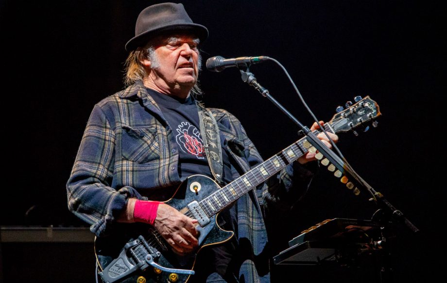 Neil Young barclays not sponsoring