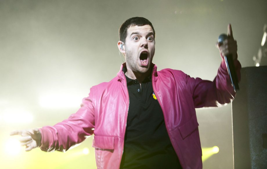 Mike Skinner dislocates shoulder while crowd surfing at Birmingham gig