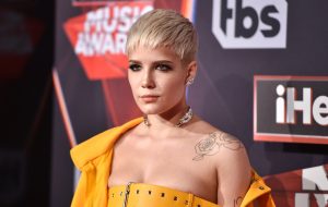 Halsey says she's 
