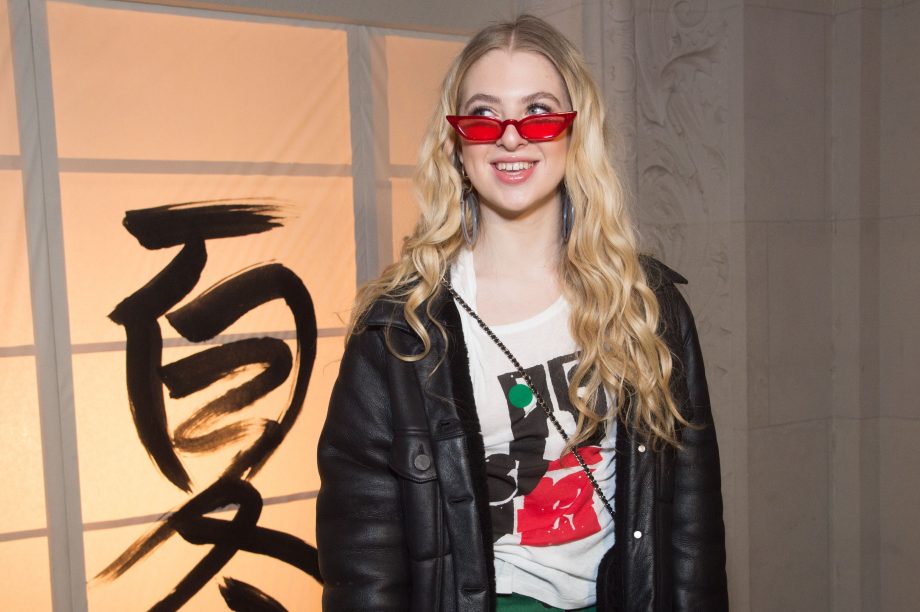 PARIS, FRANCE - FEBRUARY 28: Anais Gallagher attends the H&M show as part of the Paris Fashion Week Womenswear Fall/Winter 2018/2019 on February 28, 2018 in Paris, France. (Photo by Stephane Cardinale - Corbis/Corbis via Getty Images)