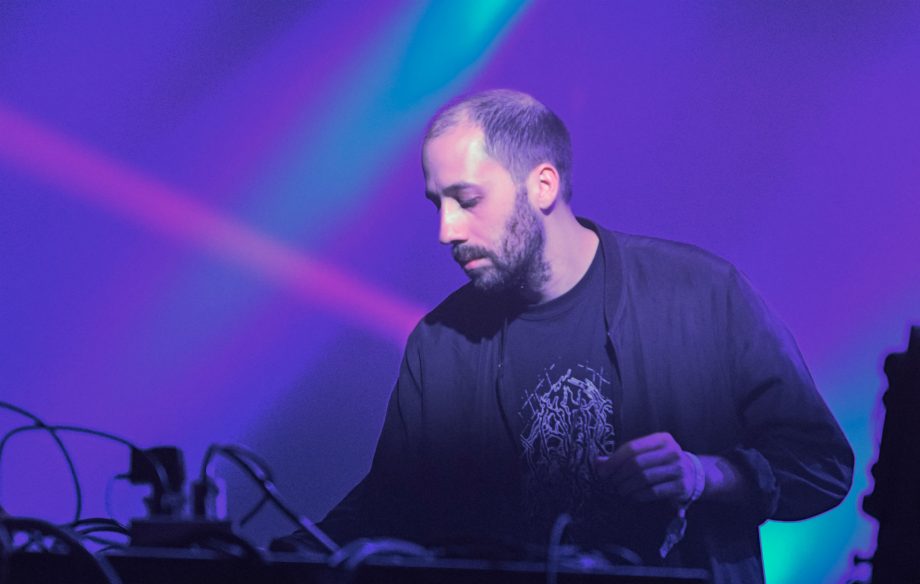 Gold Panda Sever