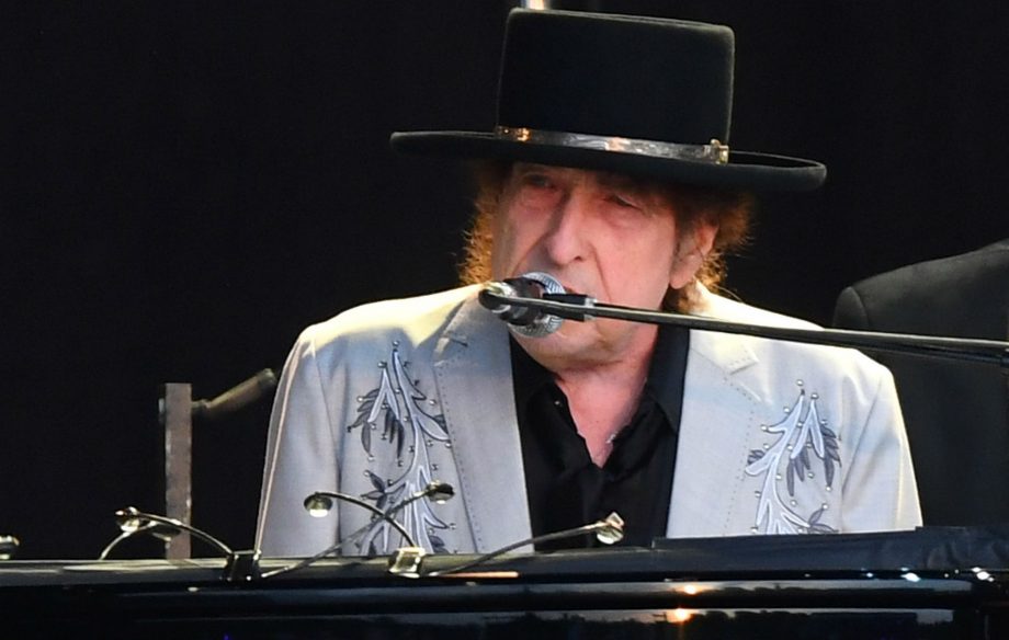 Ask Siri how old Bob Dylan is – apparently he died 11 years ago