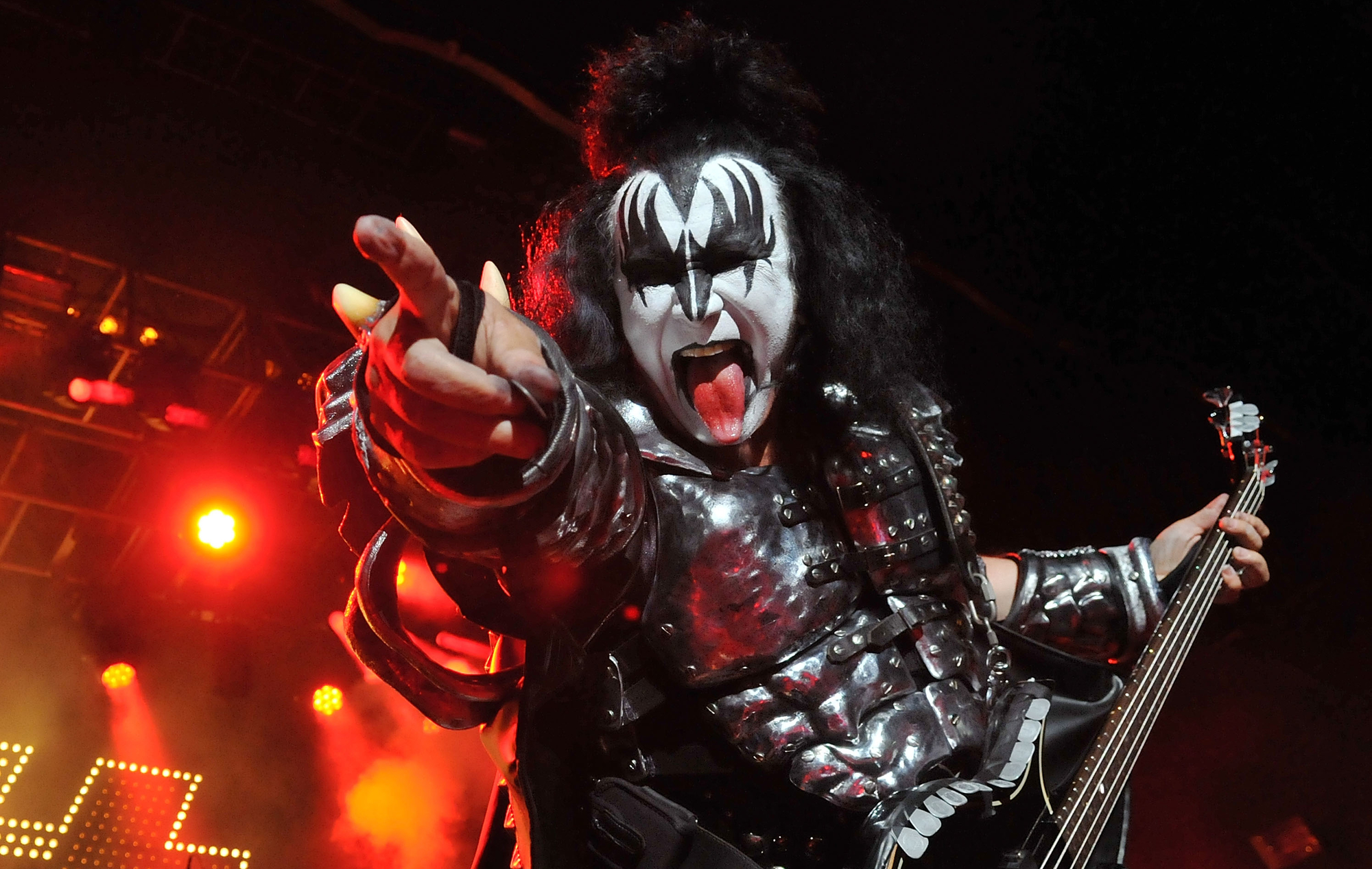 KISS