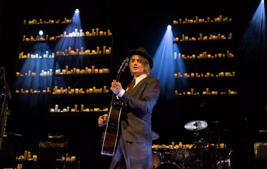 Pete Doherty & Carl Barat Perform At Hackney Empire